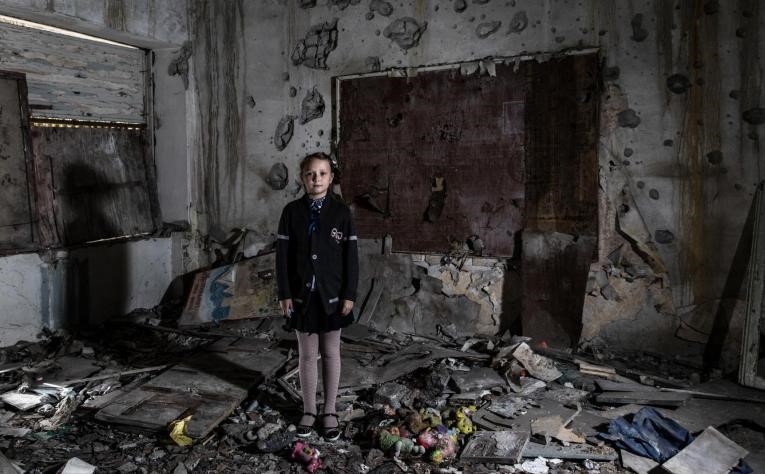 430,000 children continue to bear the brunt of eastern Ukraine conflict